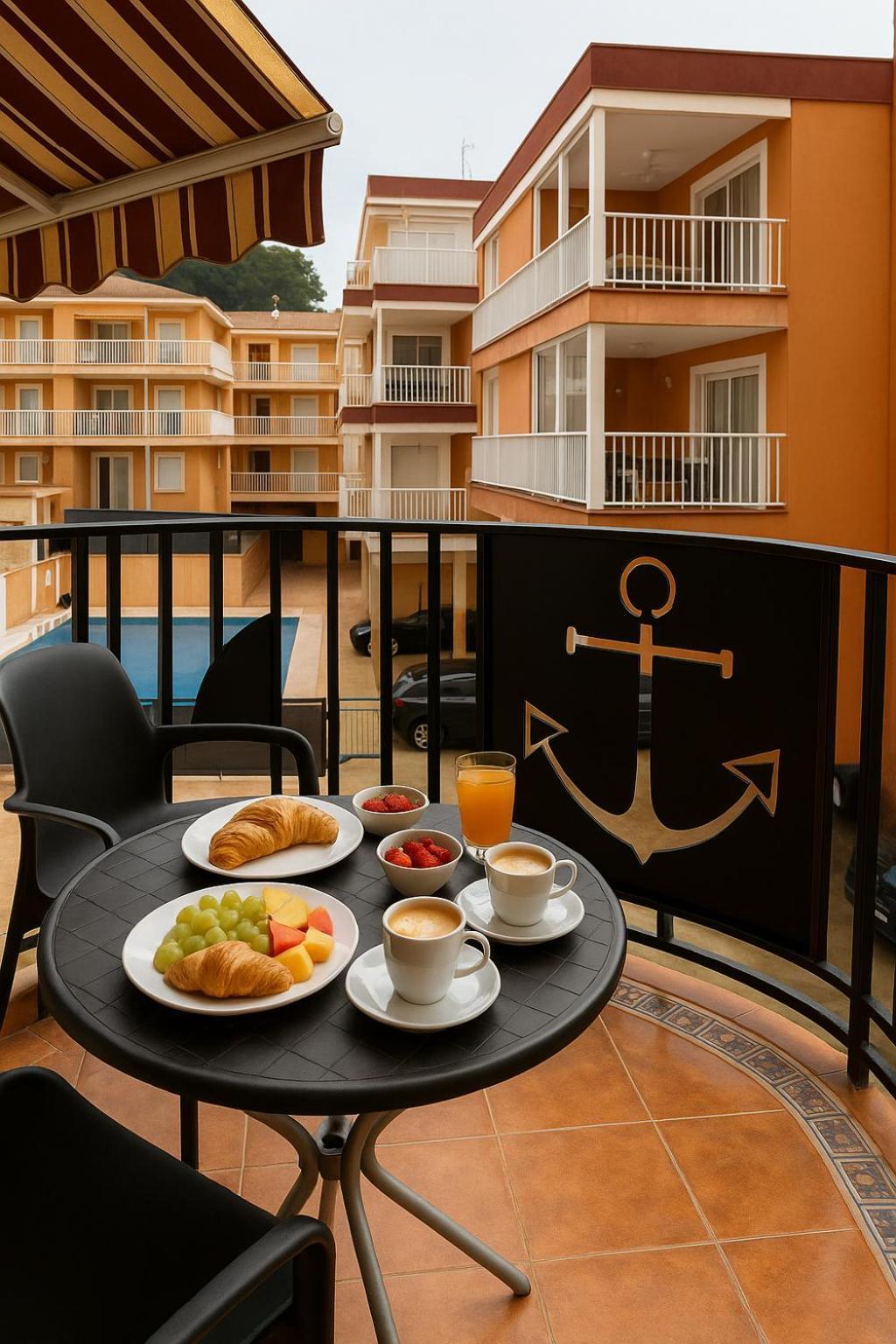 Hotel Ancla Оропеса дел Мар Екстериор снимка